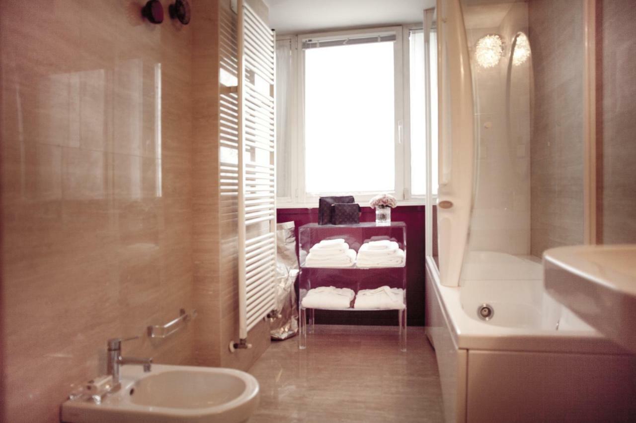 Il Garofano Rosa Apartment Verona Bagian luar foto
