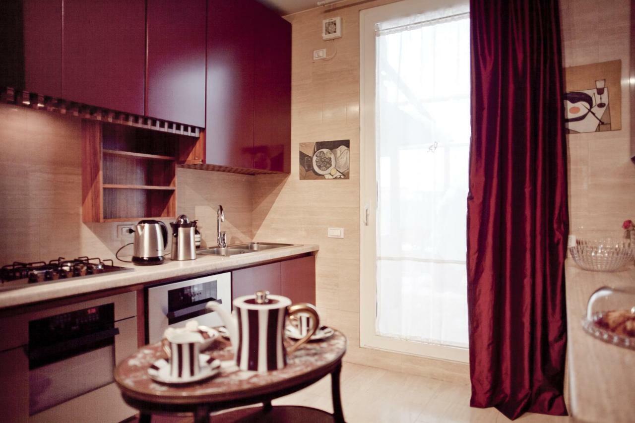 Il Garofano Rosa Apartment Verona Bagian luar foto